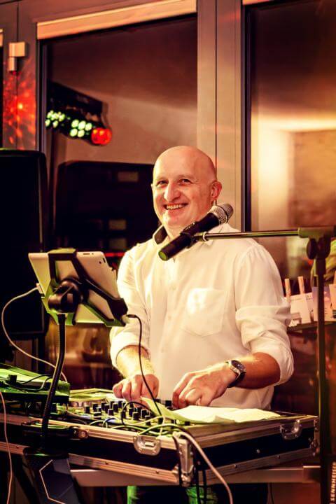 hochzeits-dj buchen